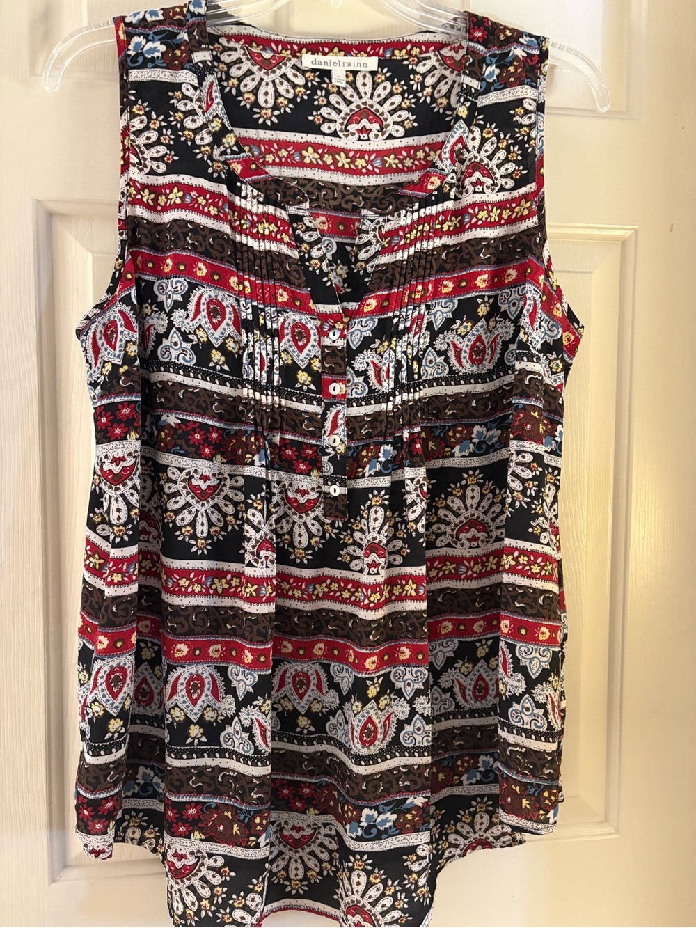Daniel Rainn Sleeveless Printed V-Neck Top in Multi-Color